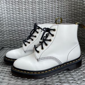 Smooth White Leather Ankle Booties (Dr Martens)